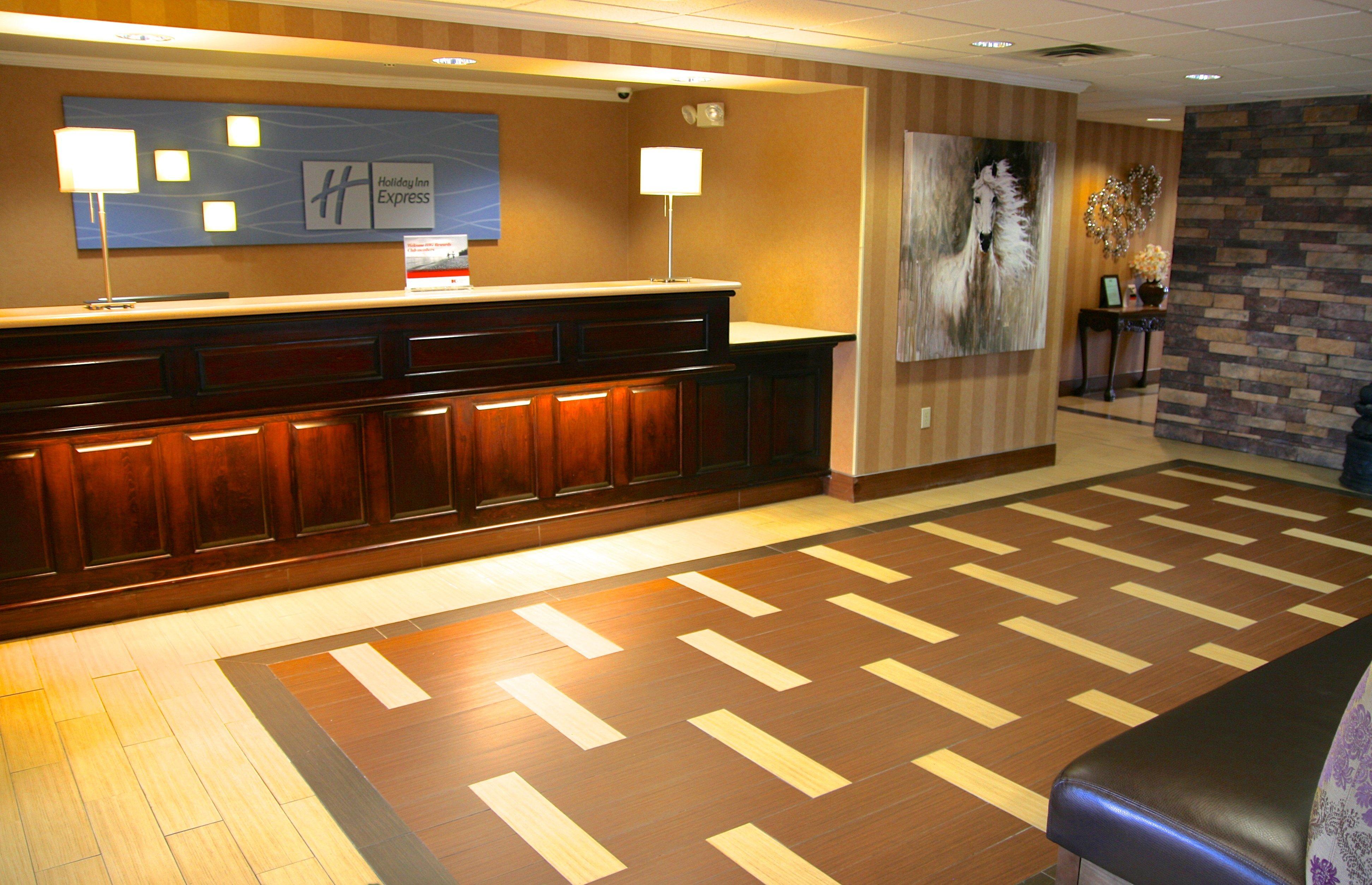 Holiday Inn Express Hotel & Suites Columbus Southeast Groveport By Ihg Exterior photo